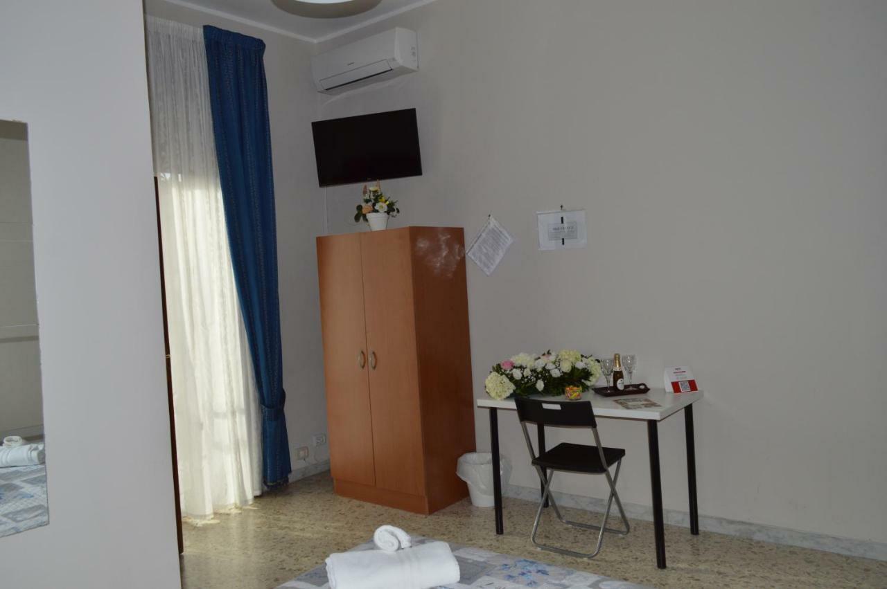 B&B Frangi Помпей Екстериор снимка